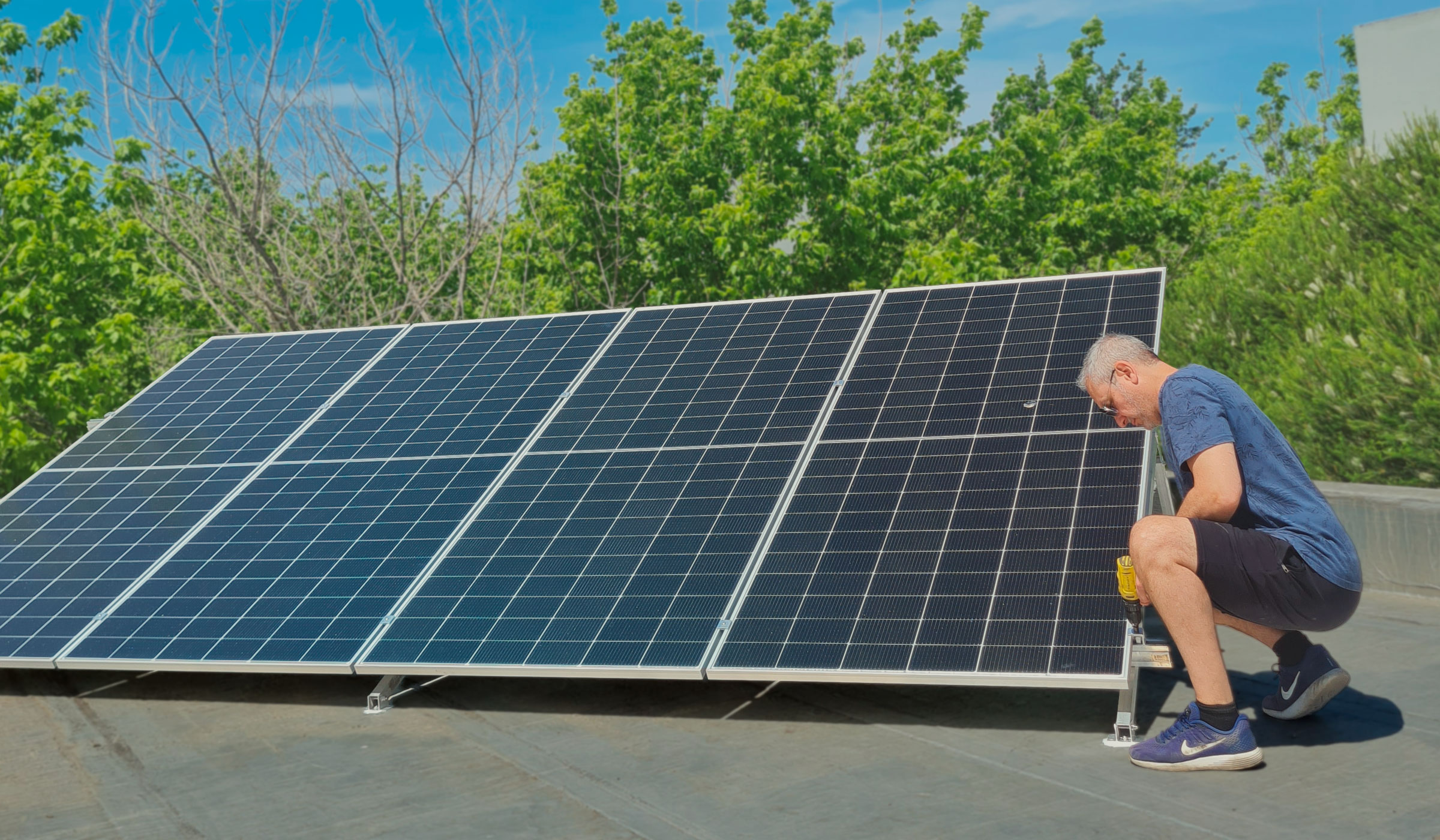 Ingeniero en instalación solar comercial